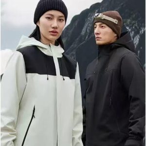 3-in-1 Softshell Jacket Windproof and Waterproof for Autumn and Winter